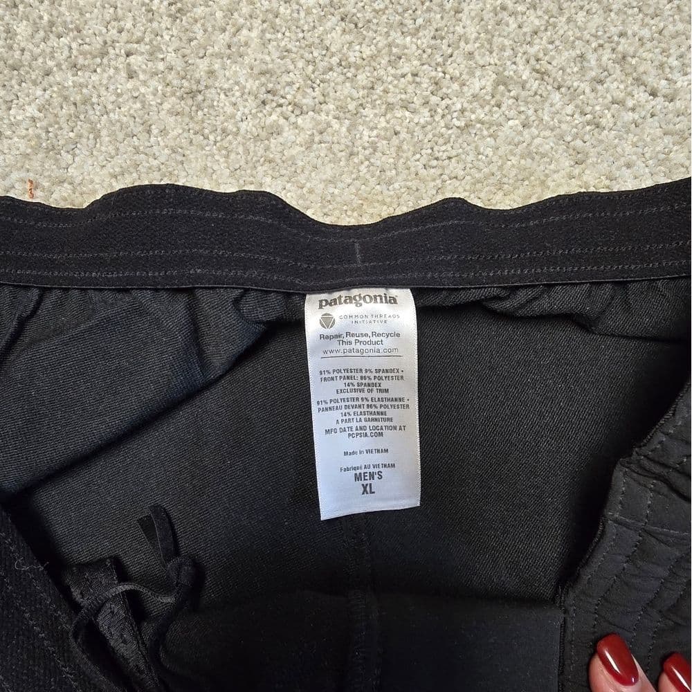 Patagonia Mens Black M's Integral Ski Pants sz XL Outdoors Athletic 4
