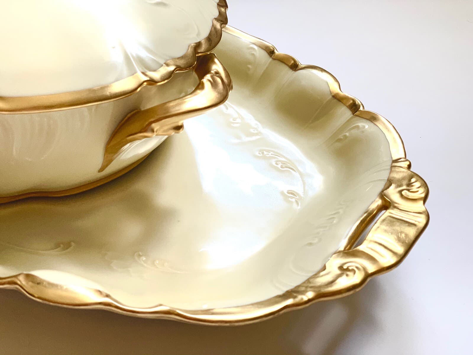 ANTIQUE RARE CHINA CFH GDM FRANCE FRENCH CASSEROLE POT AND PLATTER WITH GOLD RIM 2