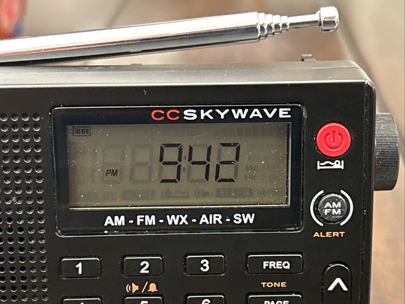 C. Crane CC Skywave 1 AM, FM, Shortwave, NOAA Weather + Alert, VHF Aviation 4