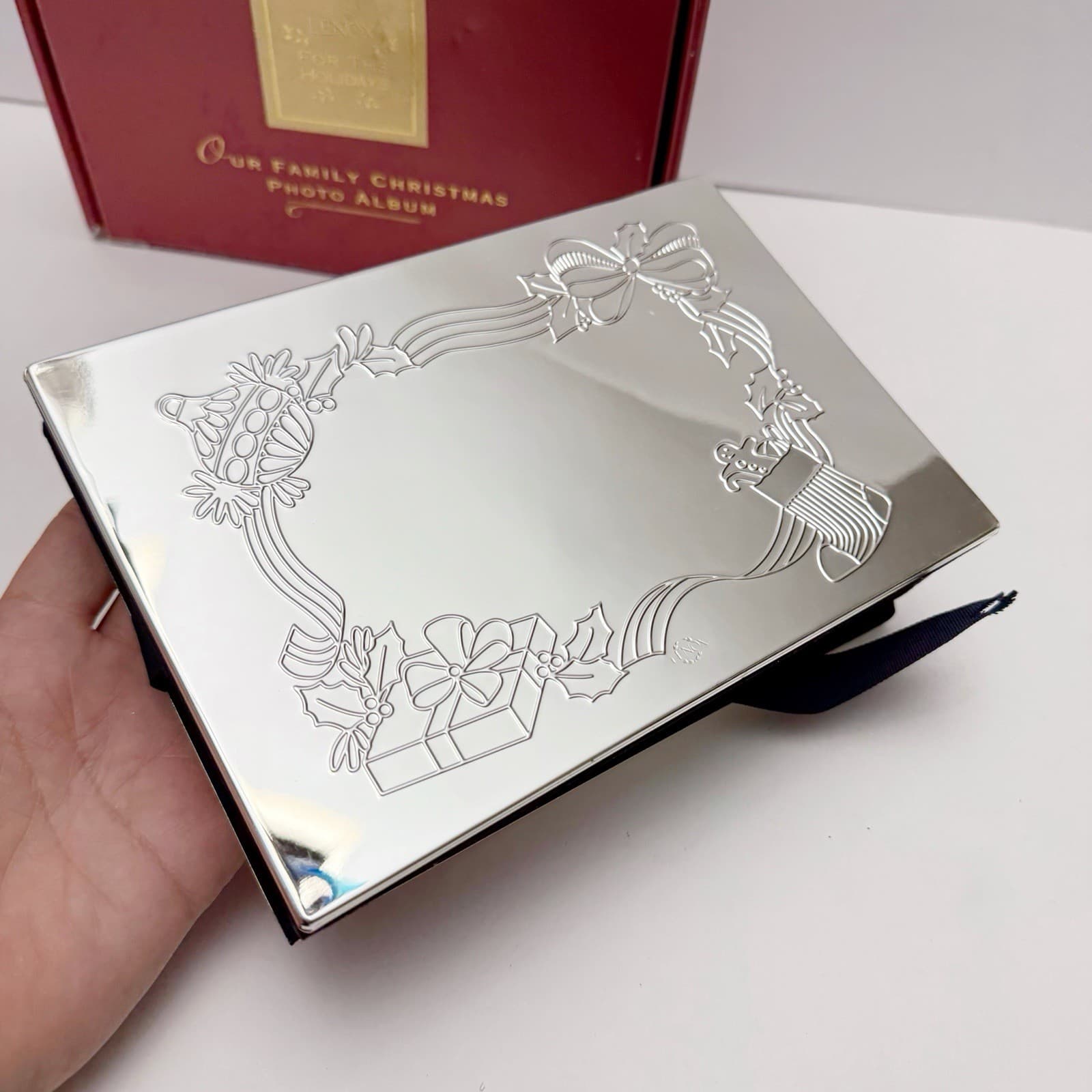 Lenox Our Family Christmas Photo Album 80 Pictures Silver-Plated Red Velvet 3