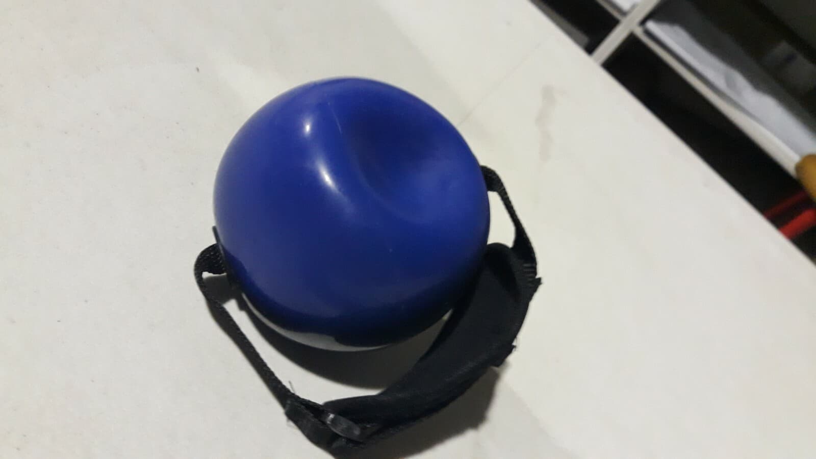 1lb Sand Filled Soft Weighed TONING Ball Adjustable Straps PAIR Safe Exercise 6