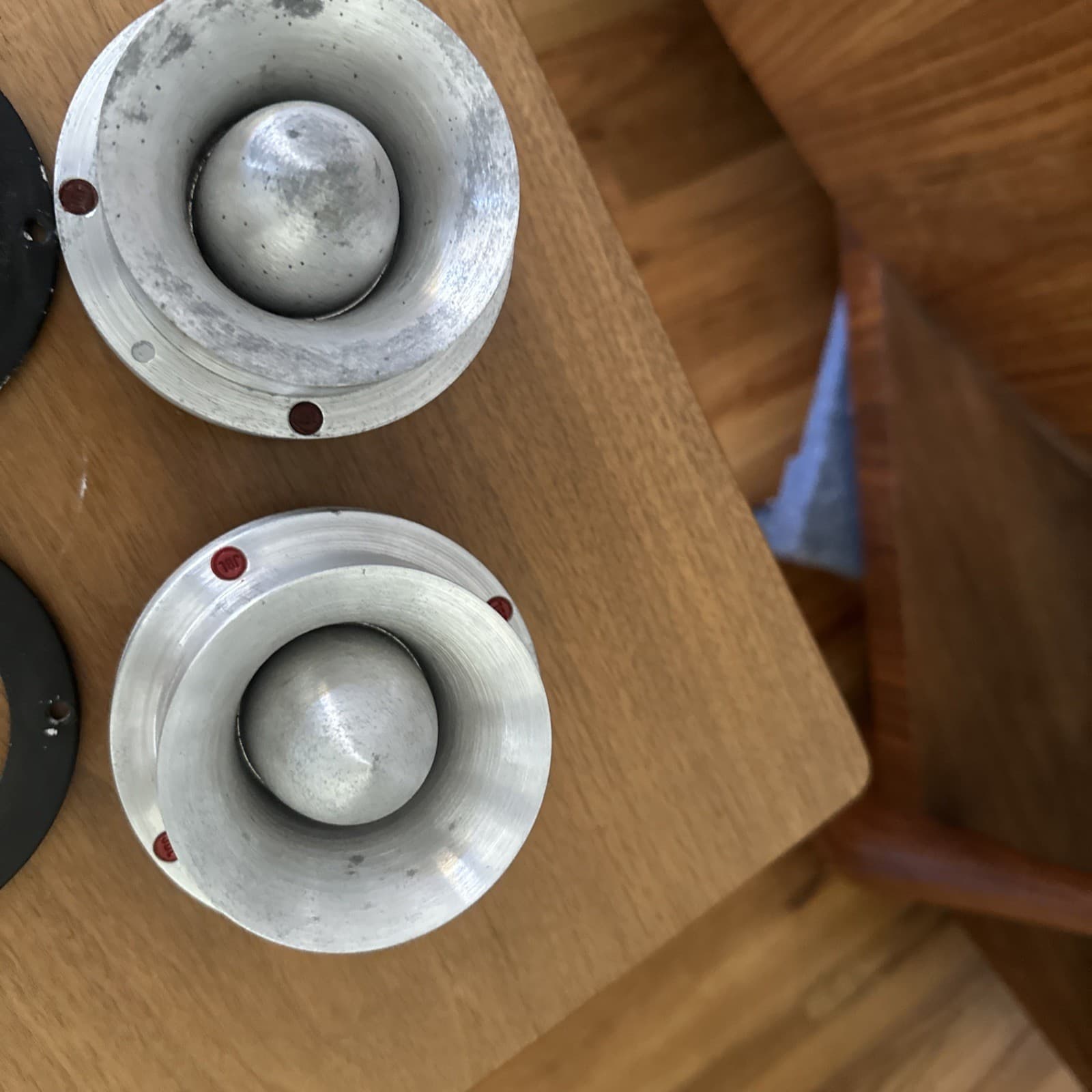 Vintage Pair of JBL 075  16 Ohms Bullet Tweeters : S/N 47322 40324 2