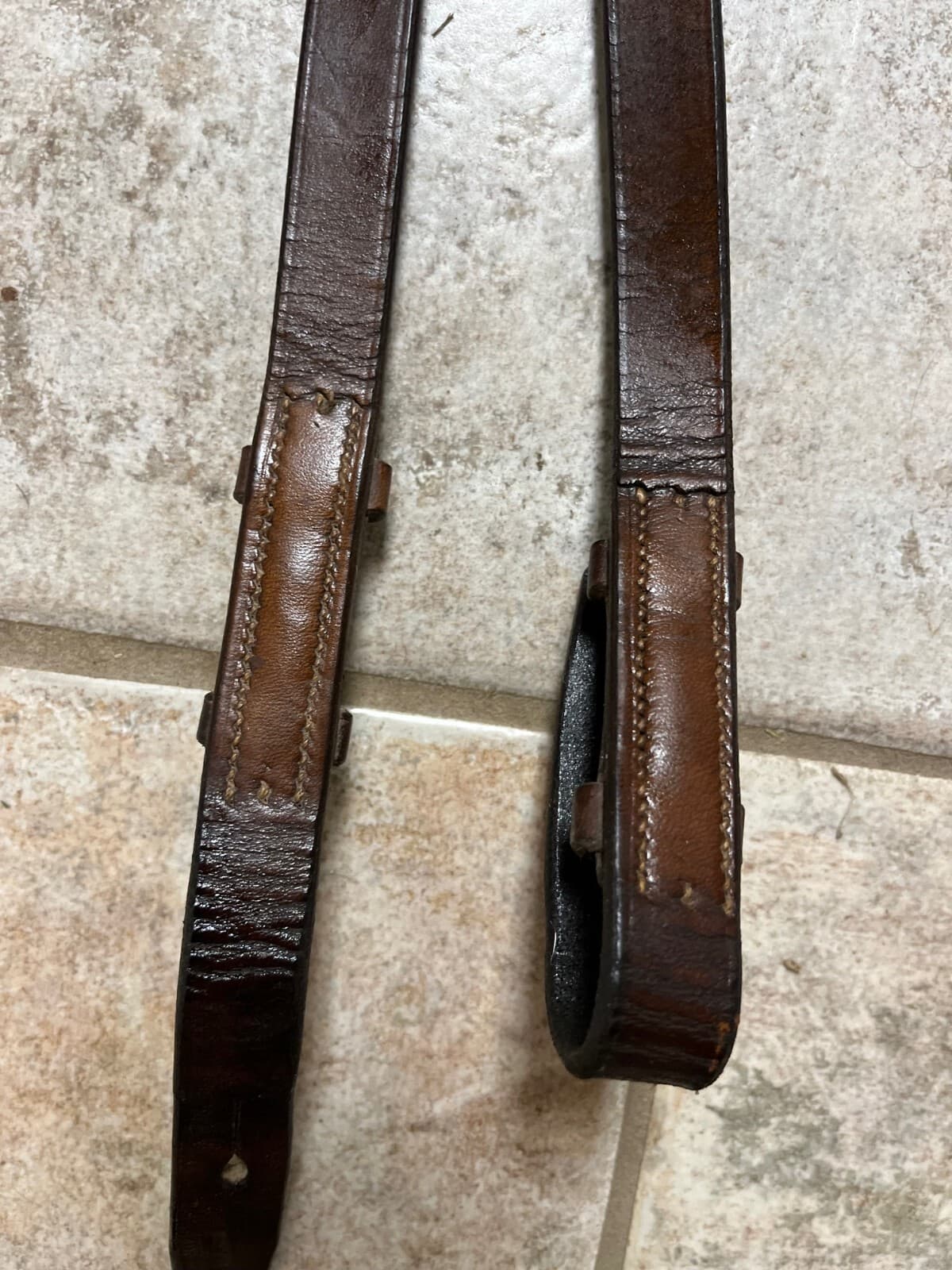 Leather cheek pieces, 3/4 inch 4