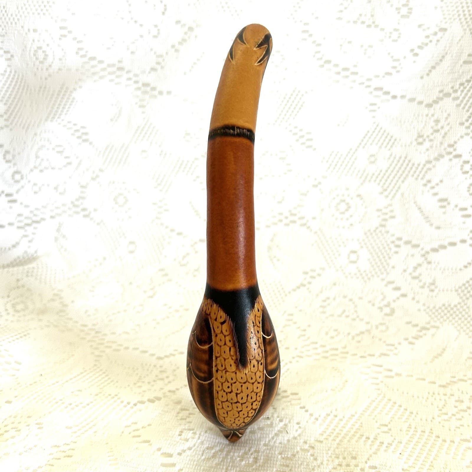 Hand Carved Peruvian Gourd Bird Primitive 2