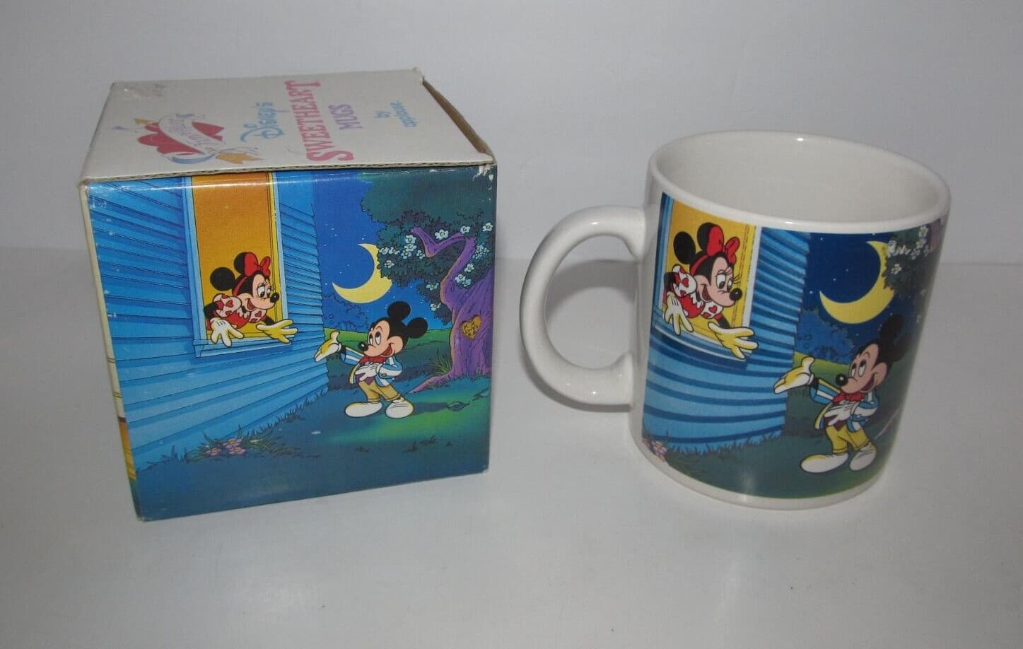Disney Mickey & Minnie Donald Duck & Daisy Applause Sweethearts Coffee Mug 2