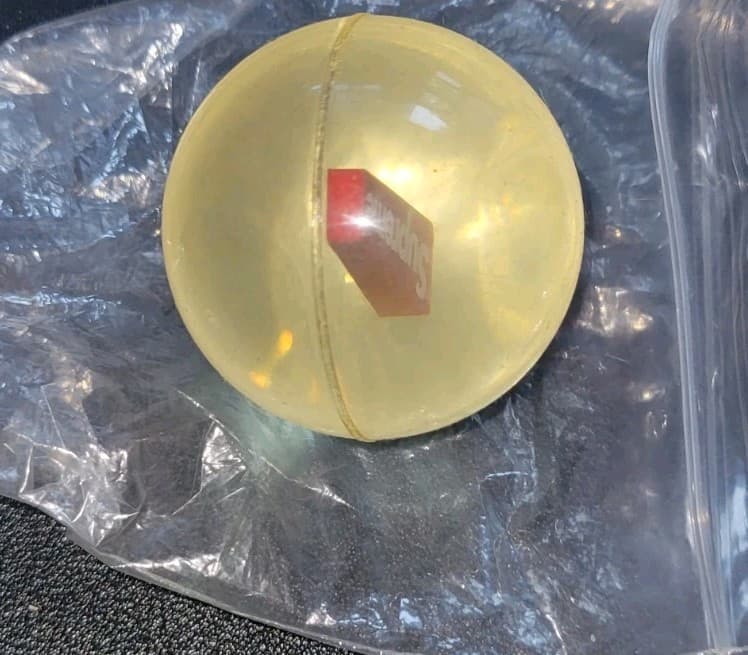 Supreme Bouncy Ball Clear Box Logo FW18 3