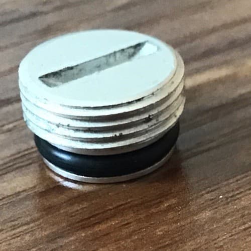 Metal Nikonos Flash Synch Cap Cover