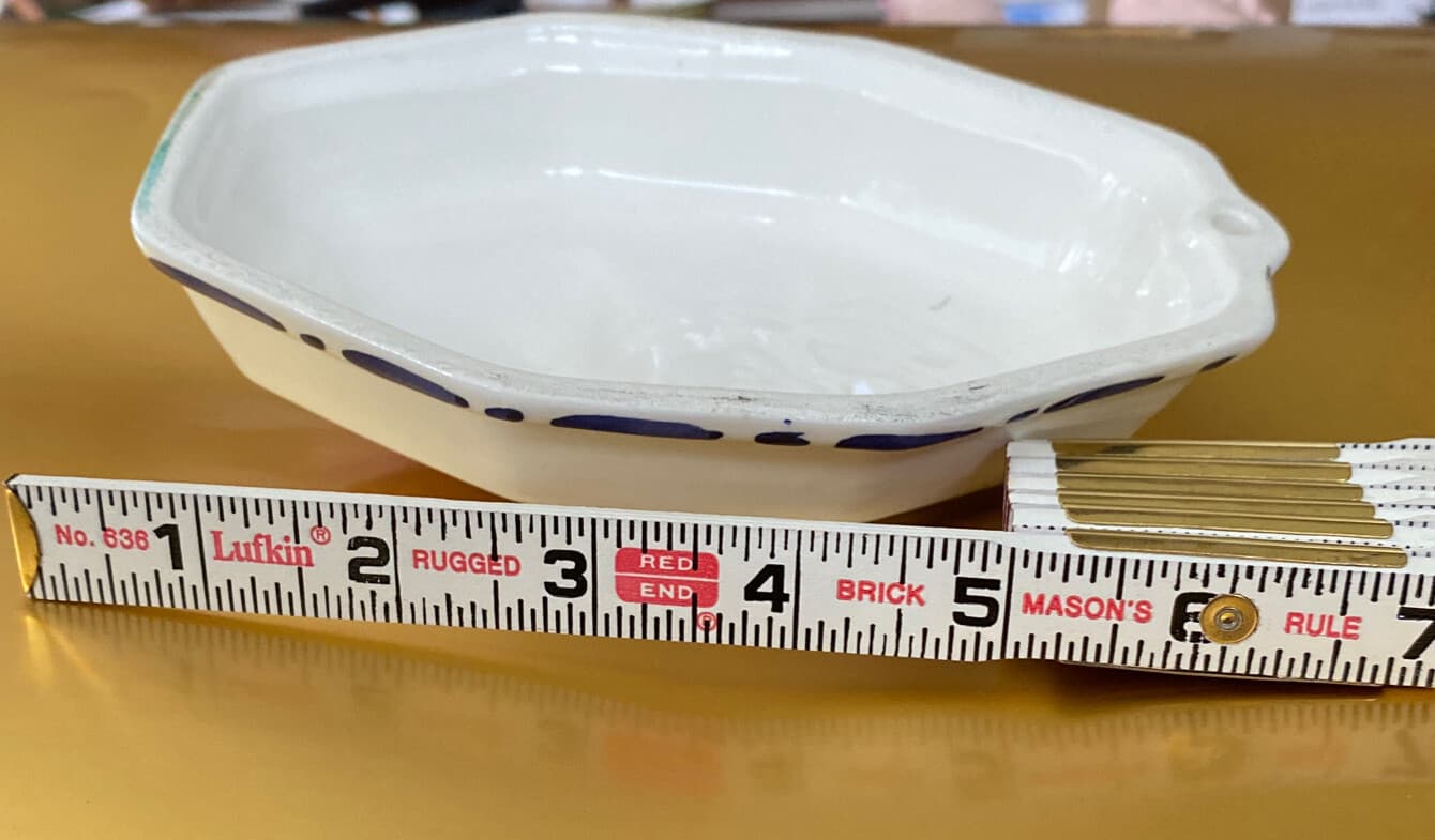 Vintage  ceramic fruit molds set of 3.       2 Were Made in Italy 6