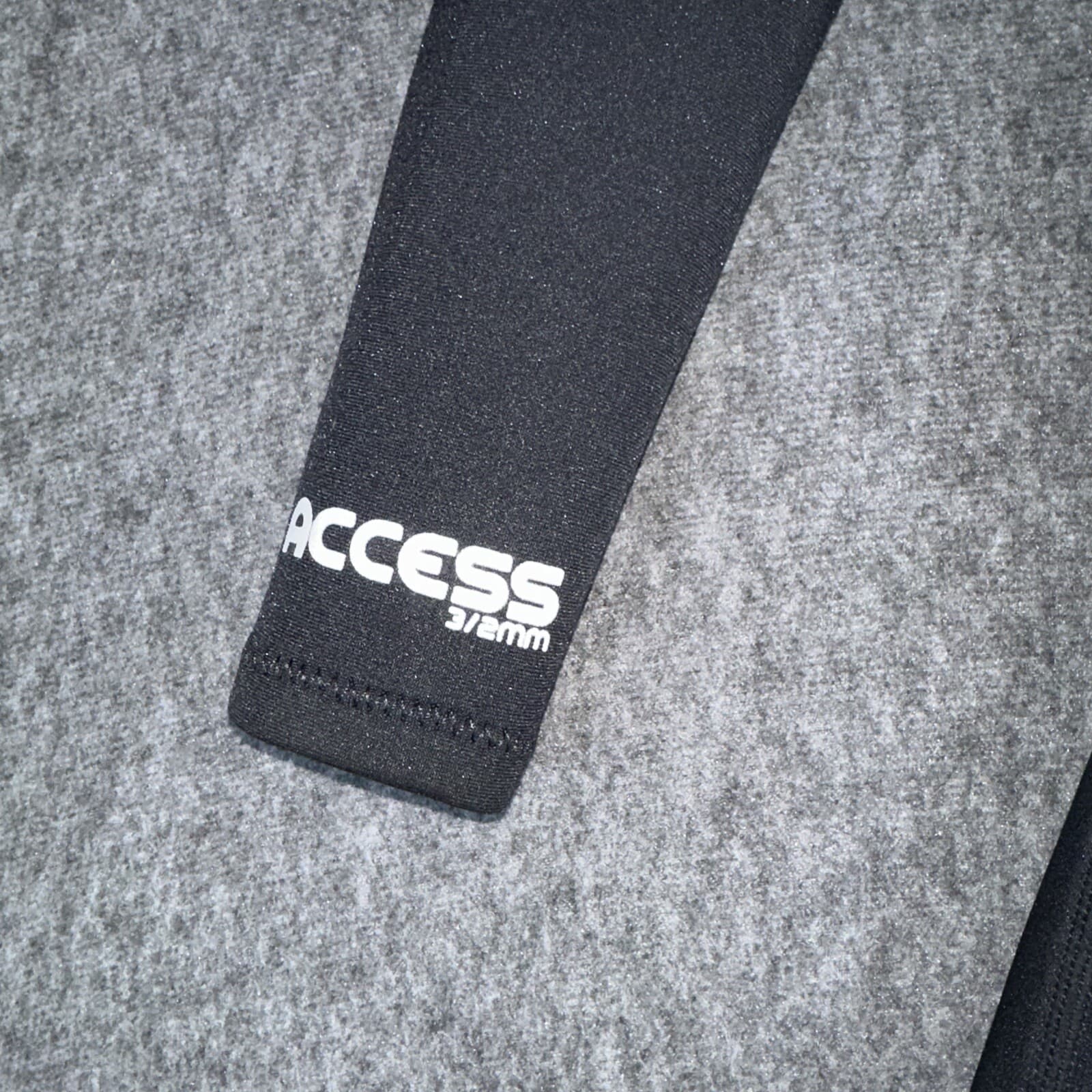 Hyperflex Womens Full Wetsuit Size 6 Access 3/2 - Excellent Condition! 2