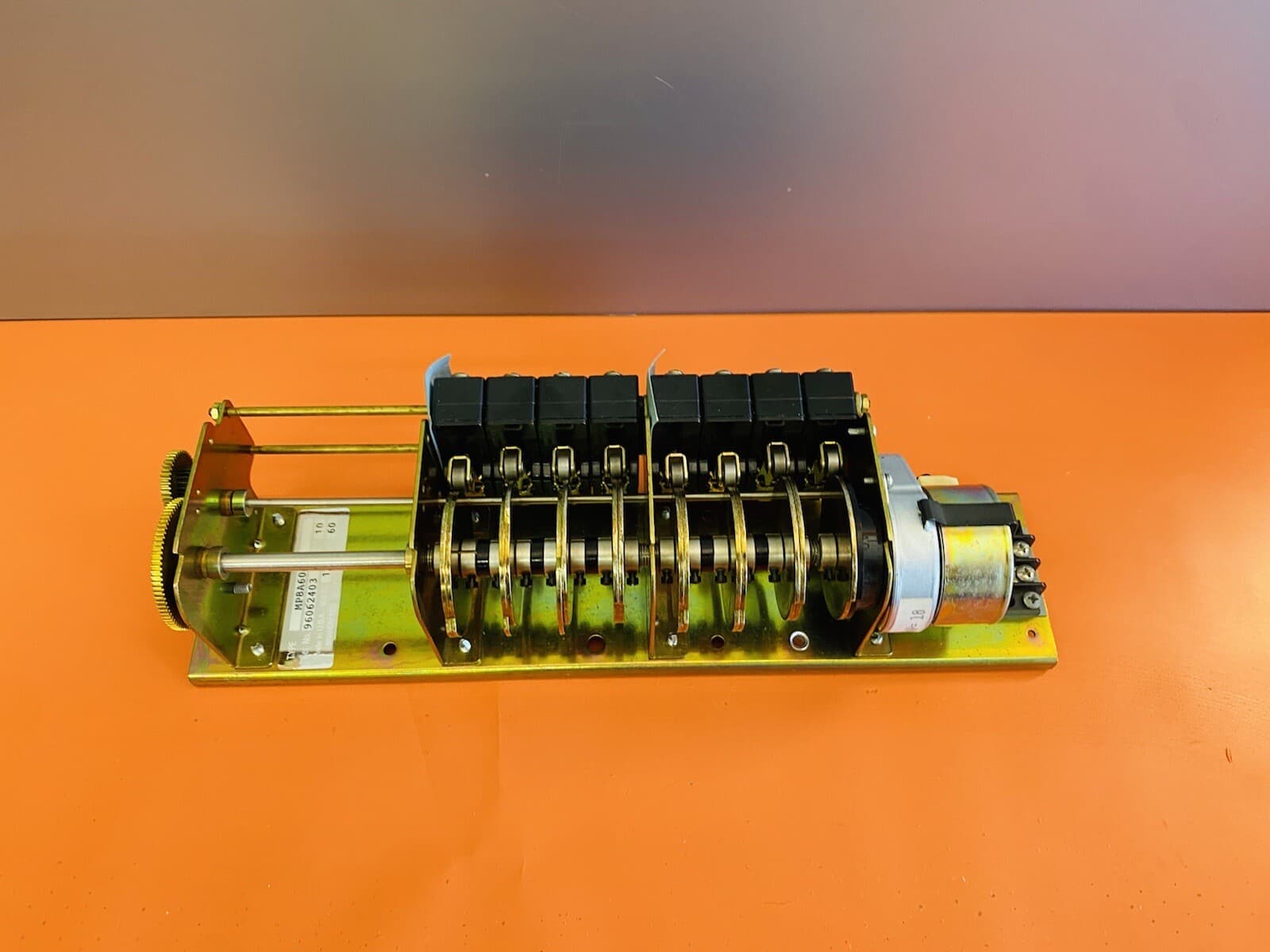 Eagle Signal Controls. MP8A602  Timer 120V 10Amp CY.60 2