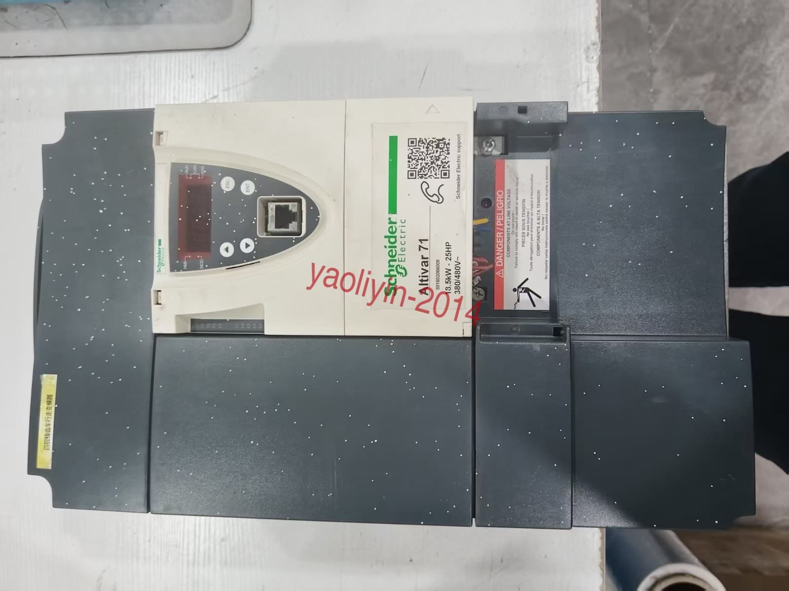 1 pc Used TESTED ** Frequency converter ATV71HD18N4Z UPS or FedEx 2