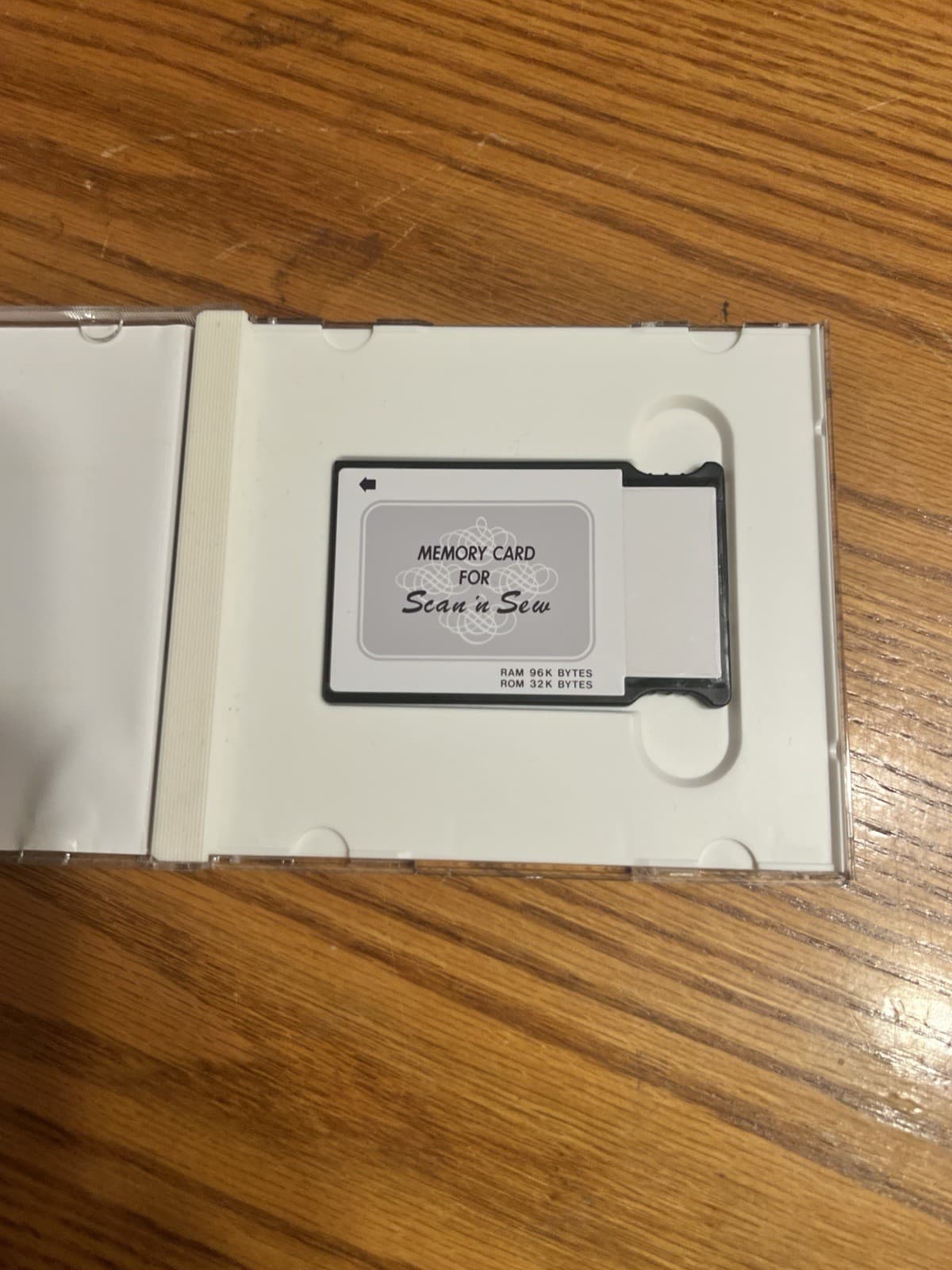 Janome Memory Card Scan'n Sew 240 Janome 8000, Elna Envision:  8006, 9006 2