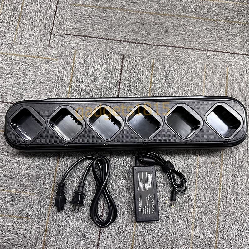 Six Way Rapid Charger for Motorola CP200 CP200d CP040 PR400 EP450 Thin Battery 4