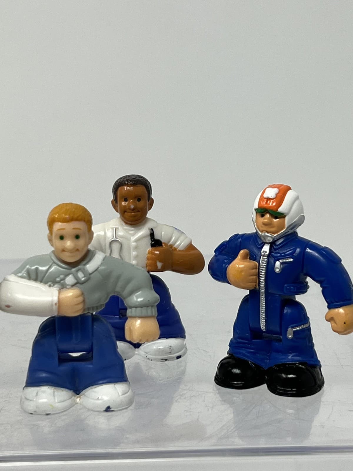 Fisher Price GeoTrax Coastal Rescue Chopper Helicopter With 3 Figures 2