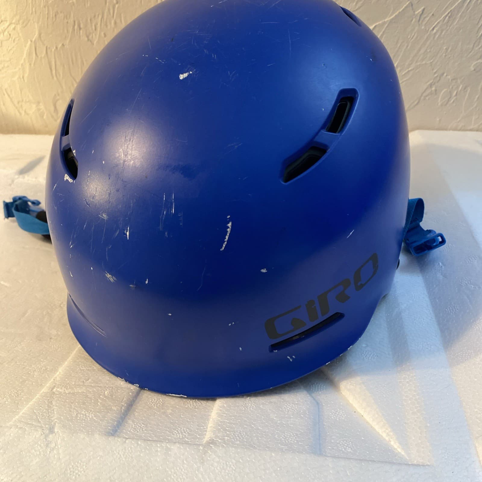 Giro Discord Royal Blue EN 1077 Ski Snowboard Helmet  Slide Vent 2