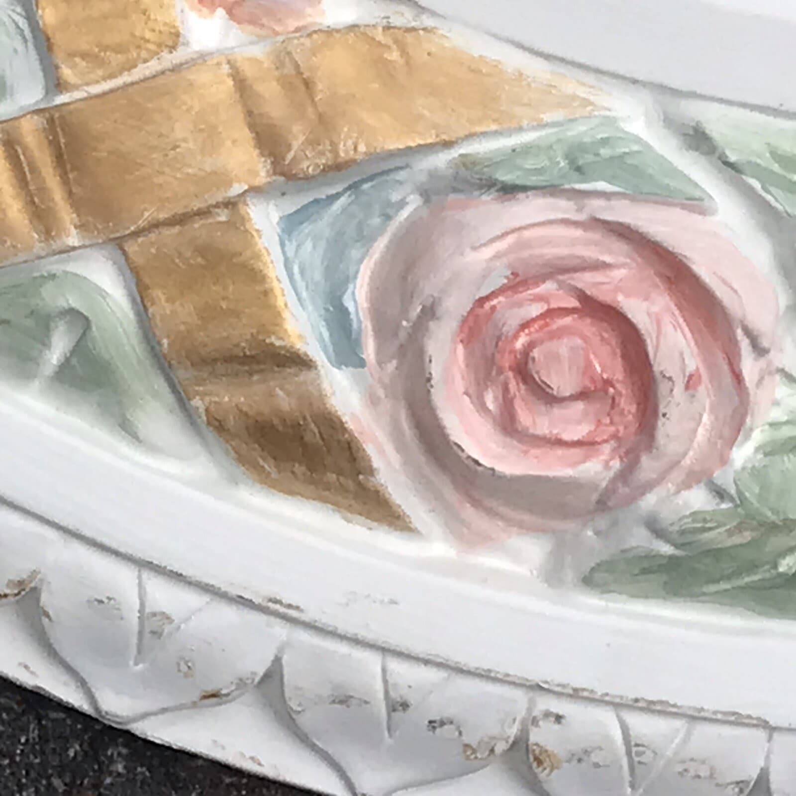 Ceiling Medallion Lighting Hand Painted Floral Round 24" Chandelier White Decor 3