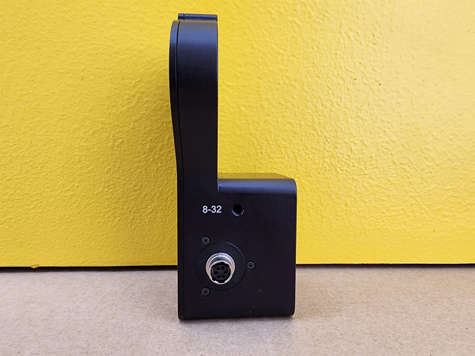 Thorlabs SH1 Optical Beam Shutter, Ø1" Aperture 4