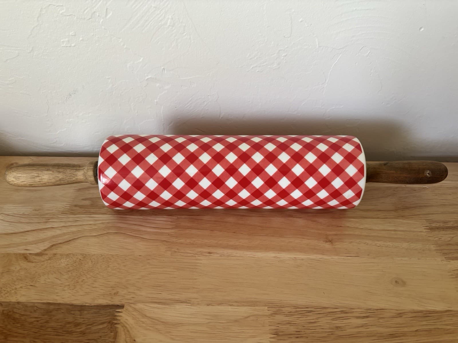 Pioneer Woman  Red And White Rolling Pin Wood Handles Signed Wood Handles HTF