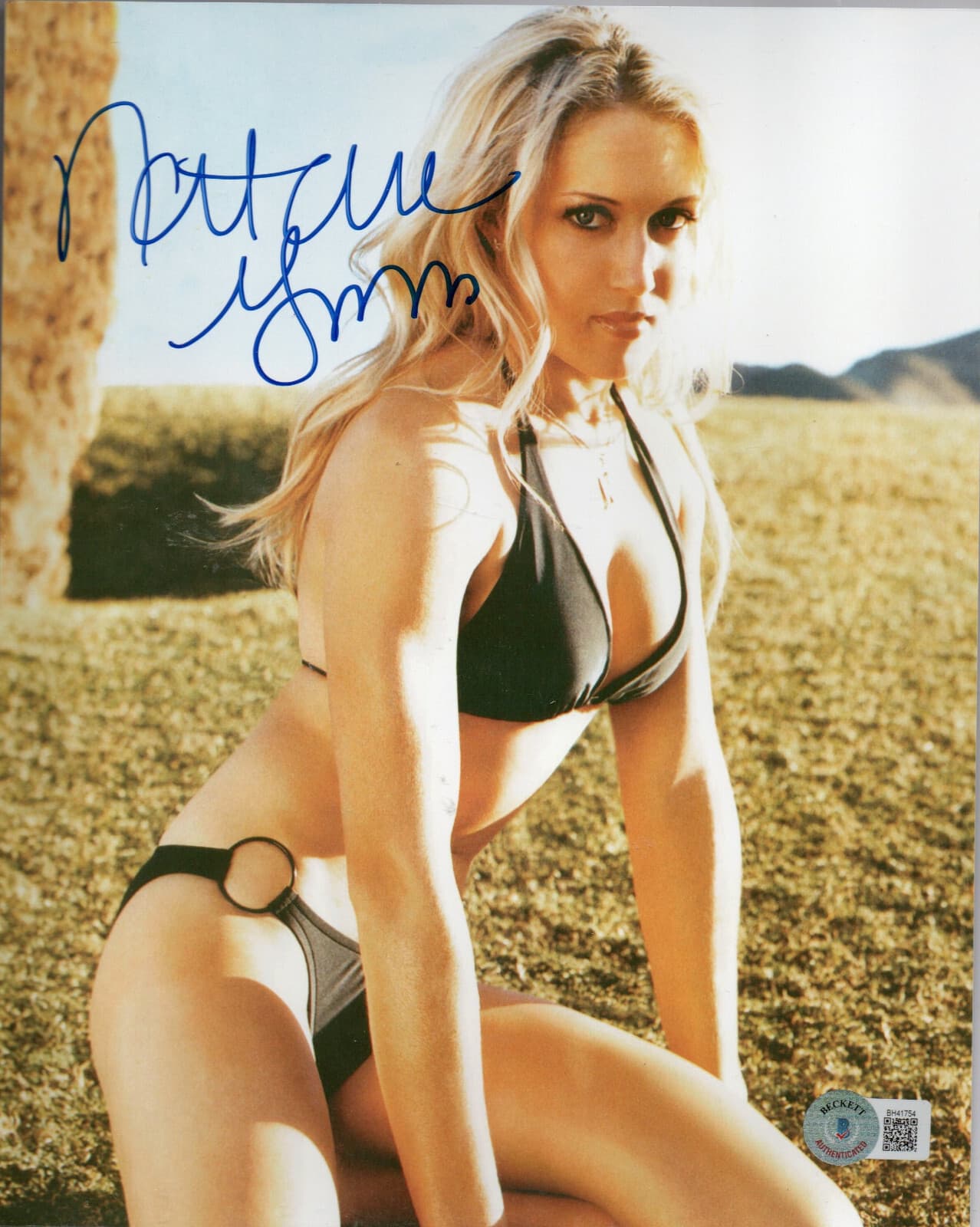 NATALIE GULBIS SIGNED AUTO'D 8X10 PHOTO BAS COA LPGA TOUR  BIKINI