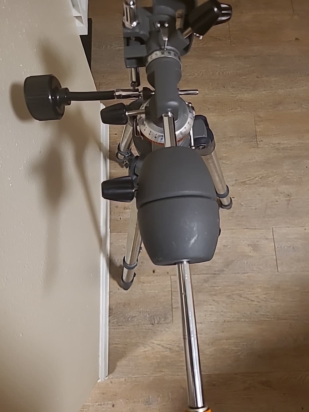 Celestron AstroMaster 130EQ-MD 130mm f/5 Newtonian Telescope MOUNT ONLY  6