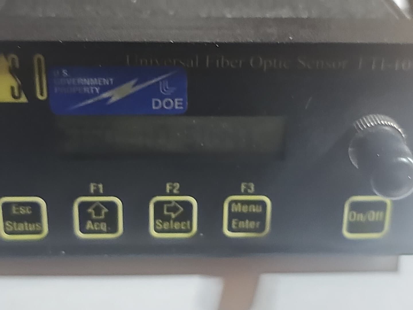 FISO UNIVERSAL FIBER OPTIC SENSOR FTI-10 Case and Power Supply 6