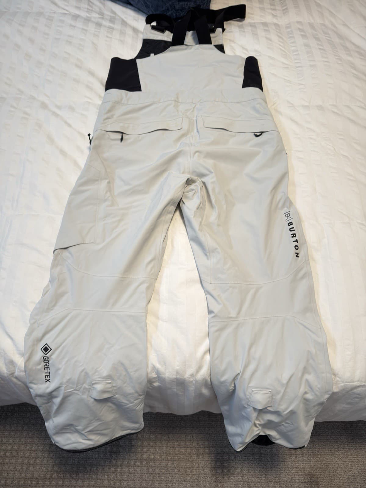 Men's Burton [ak] Cyclic GORE-TEX 2L Bib Pants (Medium) 3