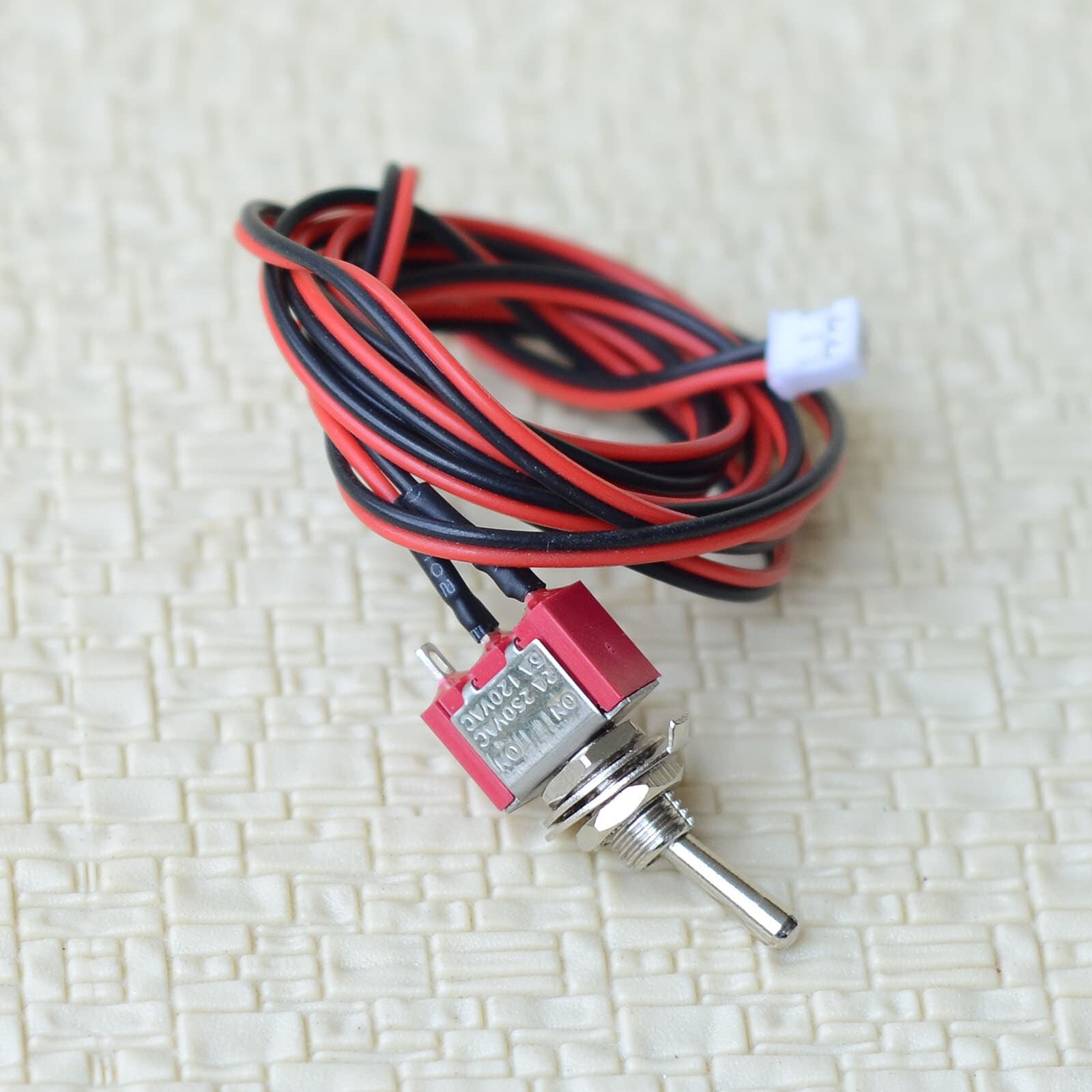 2 x wired toggle switches ON/OFF with 1 meter wire and connector power control 4