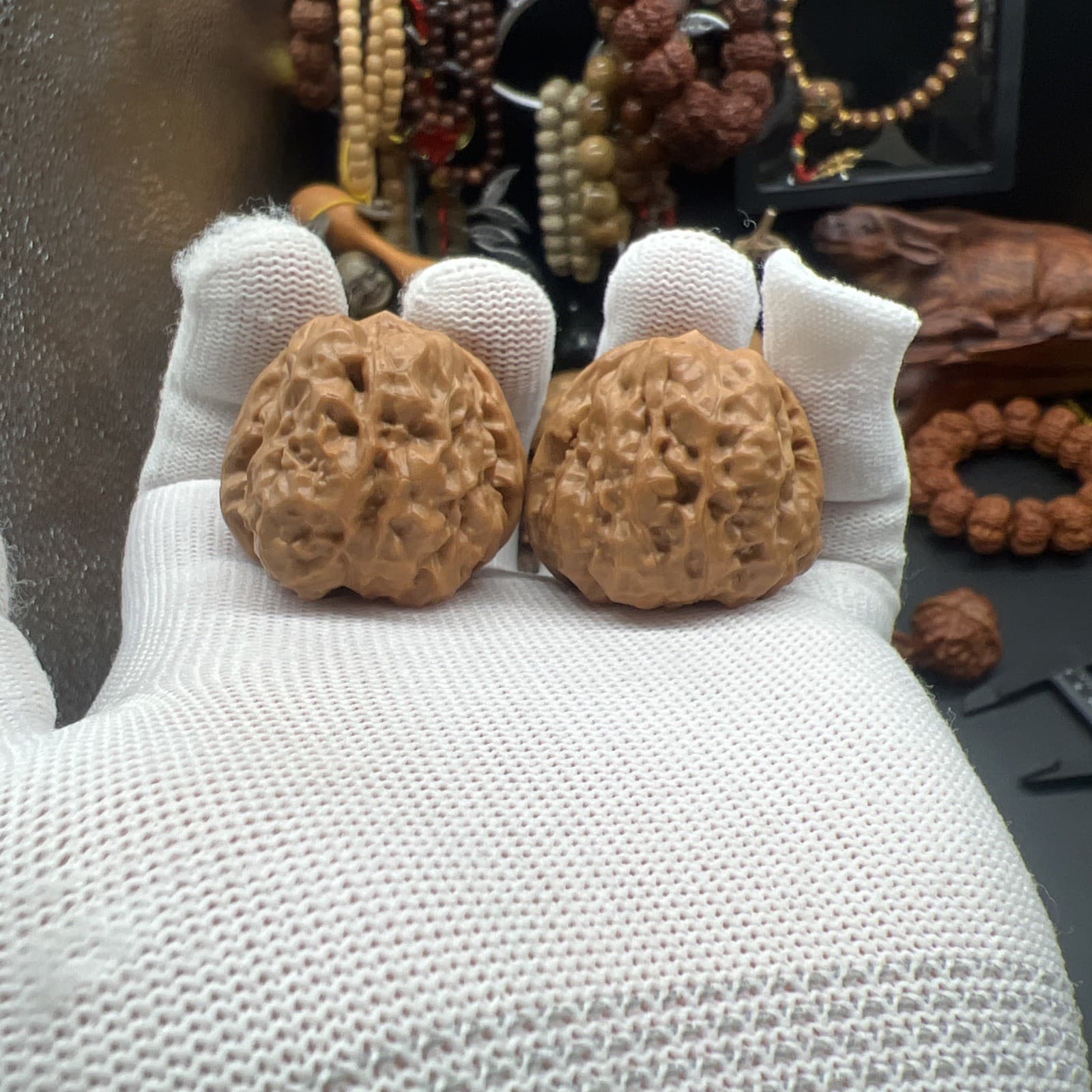 Pair of  Match Chinese Health Walnut 36×38×31 精配文玩核桃金蟾蛤蟆头 4