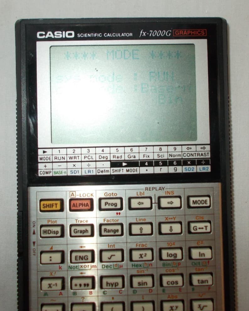 Vintage CASIO FX-7000G Scientific Calculator Works 2