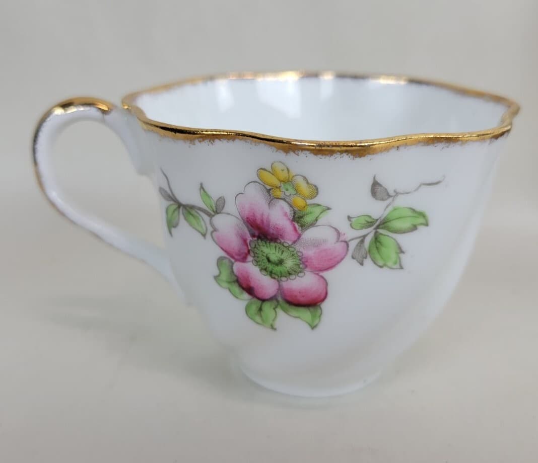Vintage Salisbury Crown China Floral Teacup & Saucer Gold Rim Swirl England 1917 6