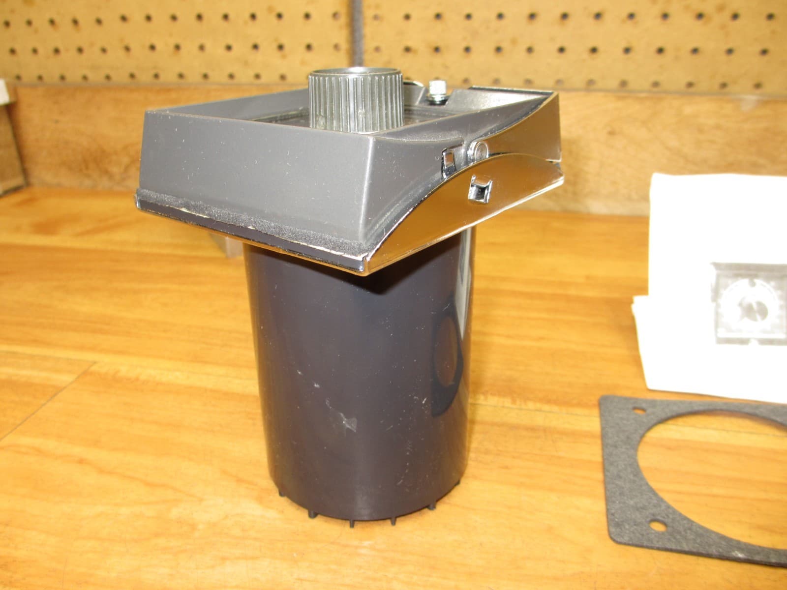 Eagle Signal HP58A6 *NEW OLD STK* Timer 0-5 Hour CYCL-FLEX 6