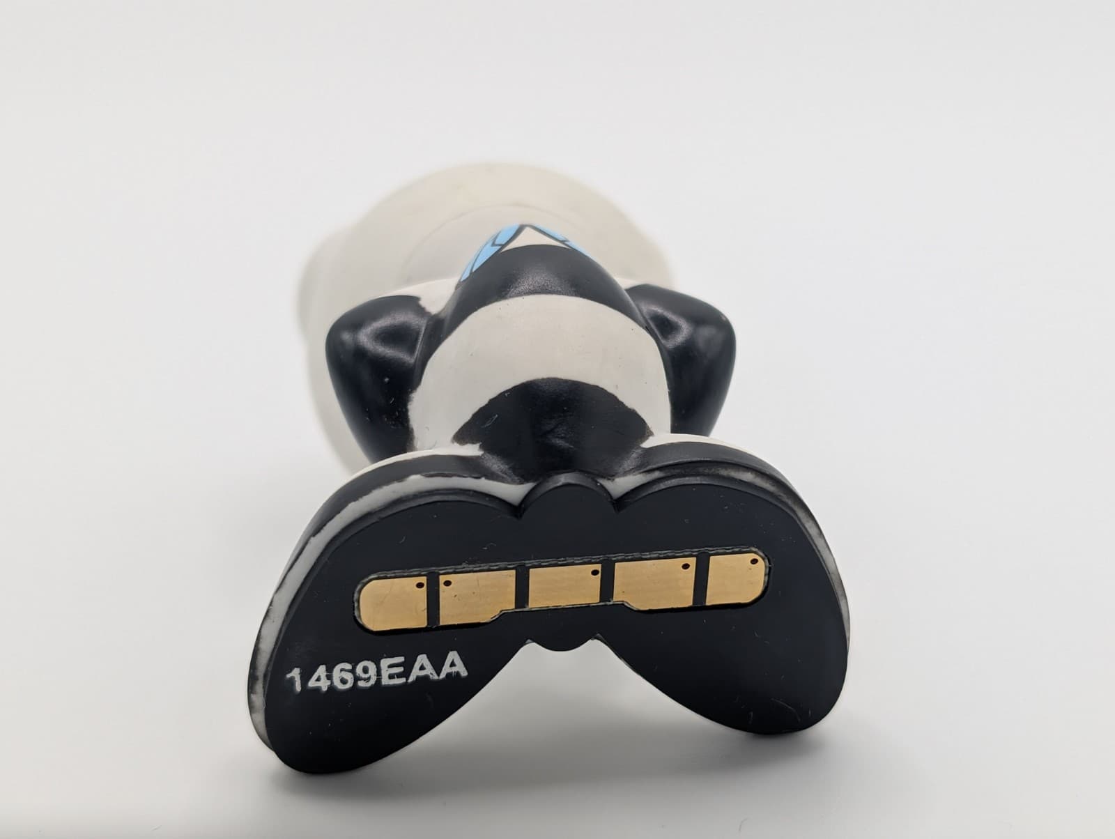 Used, Untested, U.B. Funkey Nectar Hidden Realm White 6