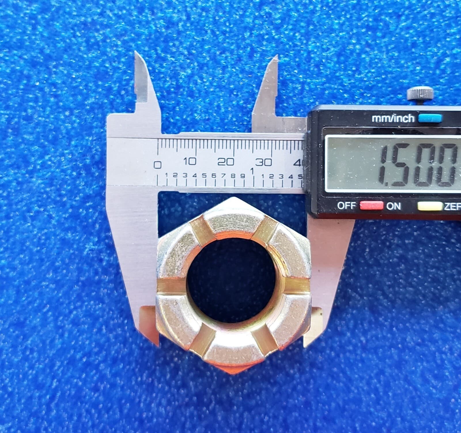 LOT OF 10 SIZE 1-14 SLOTTED HEX CASTLE NUT GRADE 5 FREE SHIPPING  4