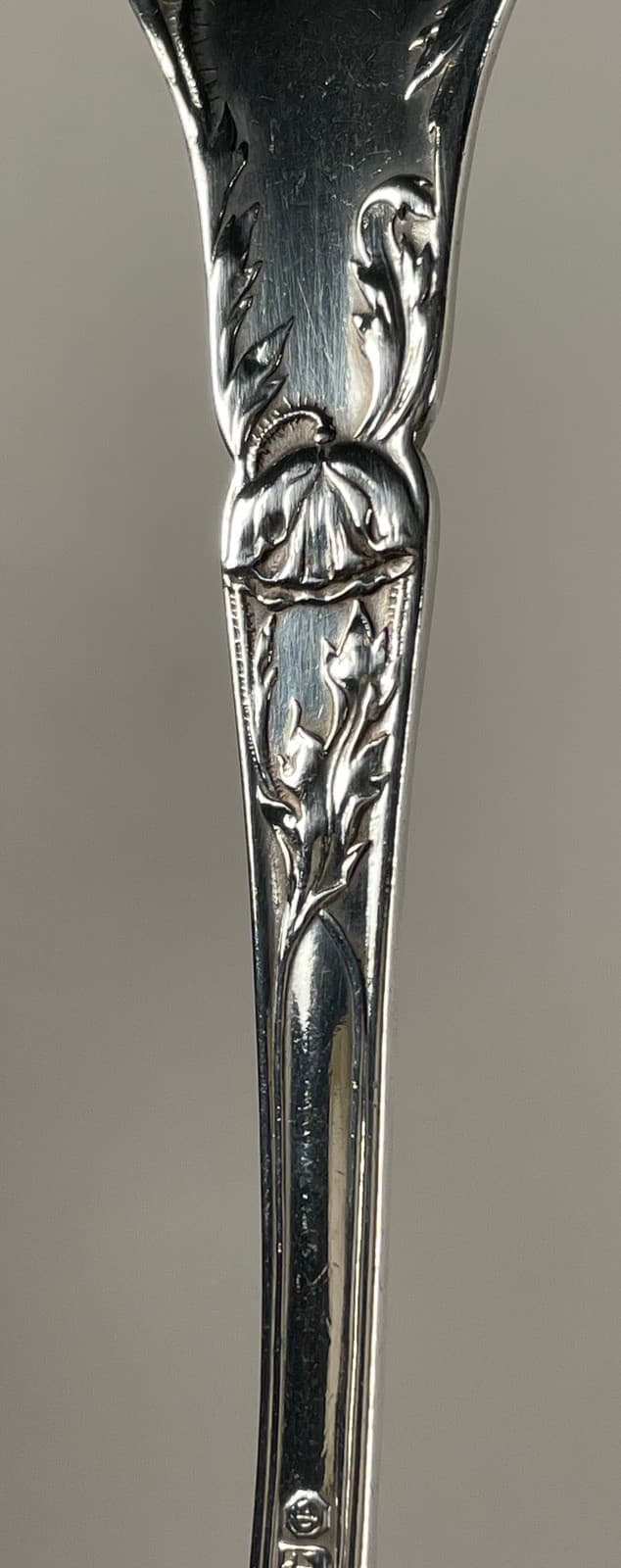 ANTIQUE 1902 GORHAM STERLING SILVER POPPY BUTTER / CHEESE KNIFE 5