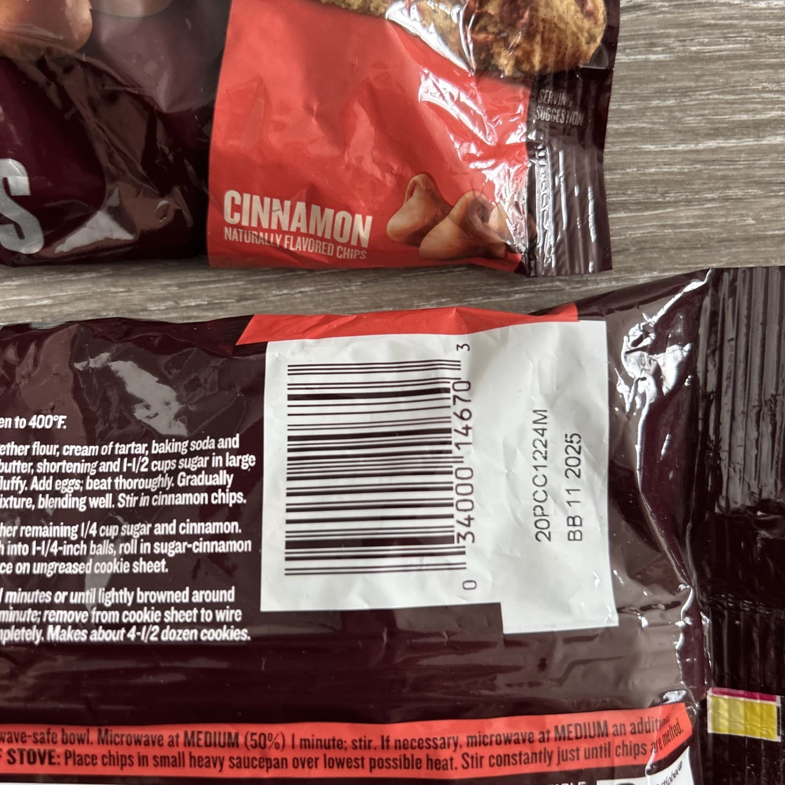 Hershey’s Cinnamon Baking Chips (4 Pack) 10 oz. Bag Best Before 11/2025 4