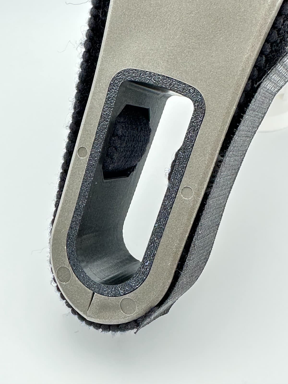 SBA3 Storage, SBA3 Plug, Strap Lock Design