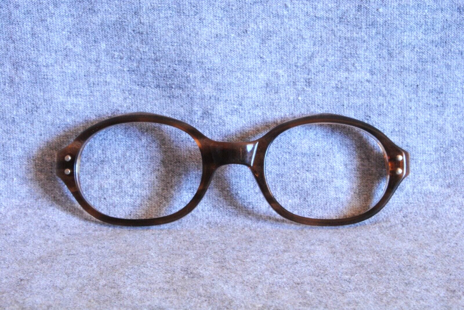 uf 410 eyeglass frame front brown 42-18
