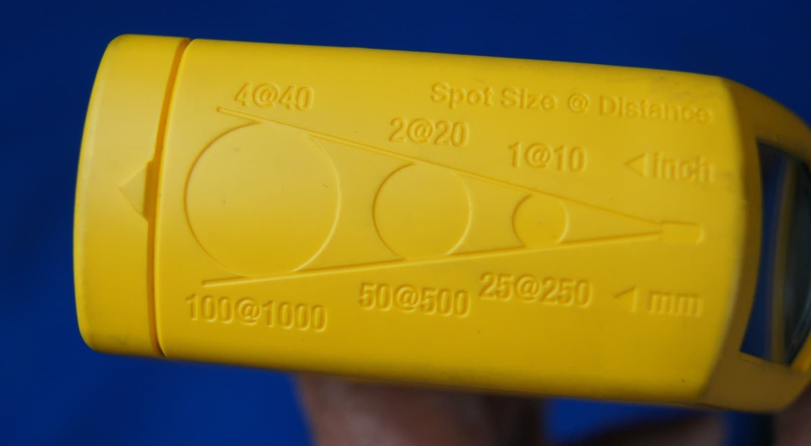 Fluke 62 Mini IR Infrared Thermometer Laser with Case ( Battery not included ) 5