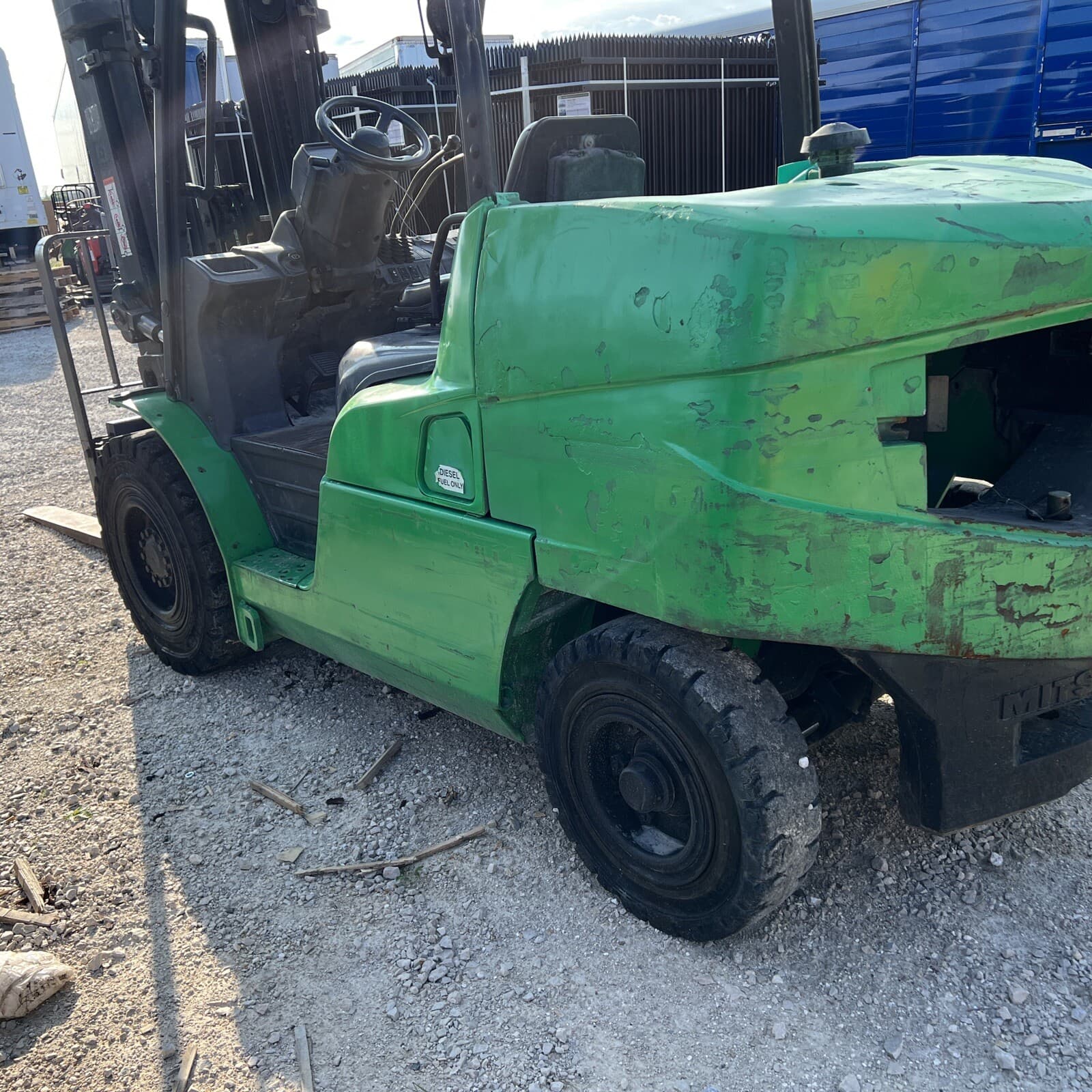 Mitsubishi FD50CN Forklift 10000 Pound Lift Perkins Diesel 4650 Hours 3