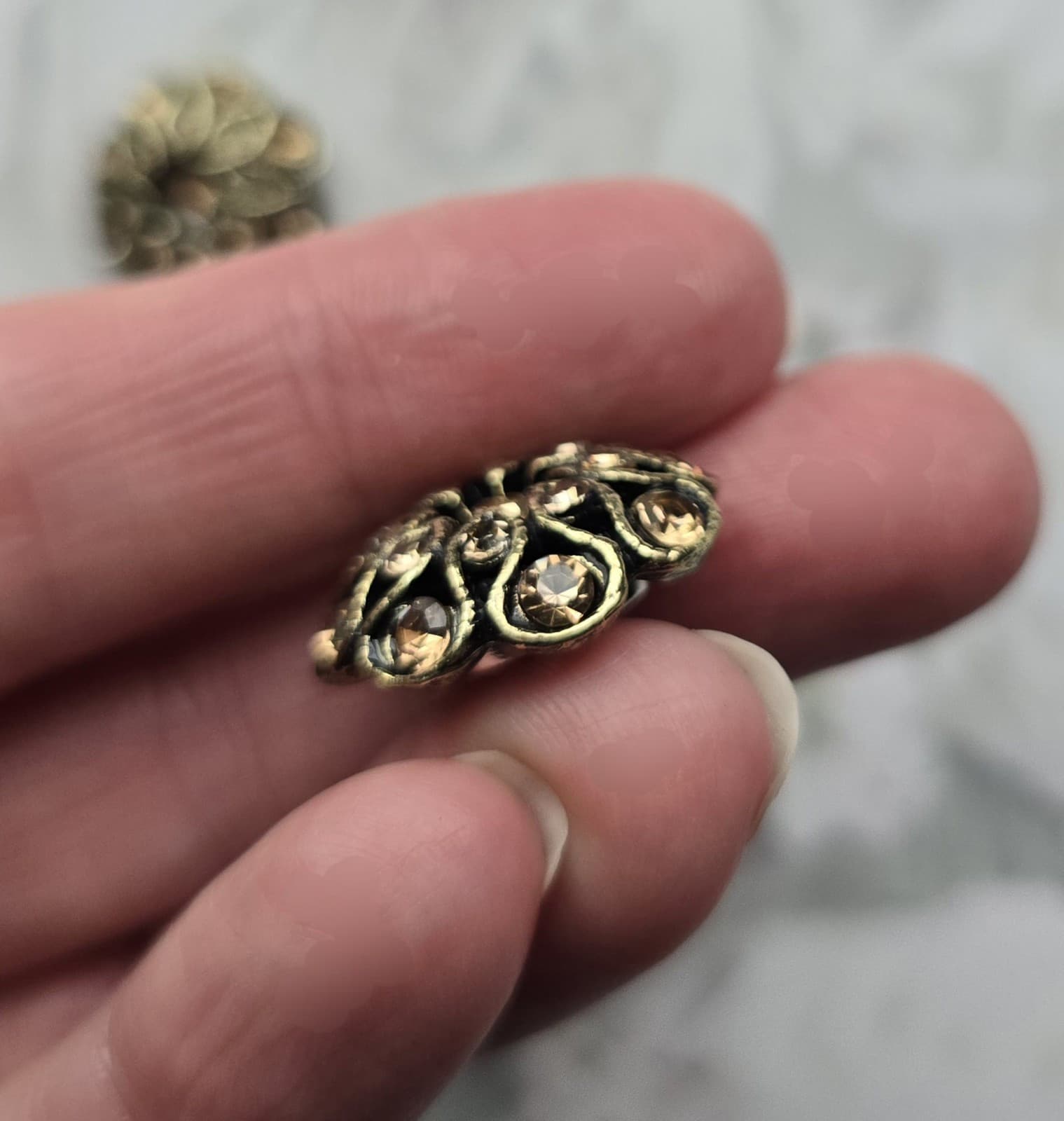 Gold-tone crystal Magnetic competition number sign holder pins, horse show pins 5