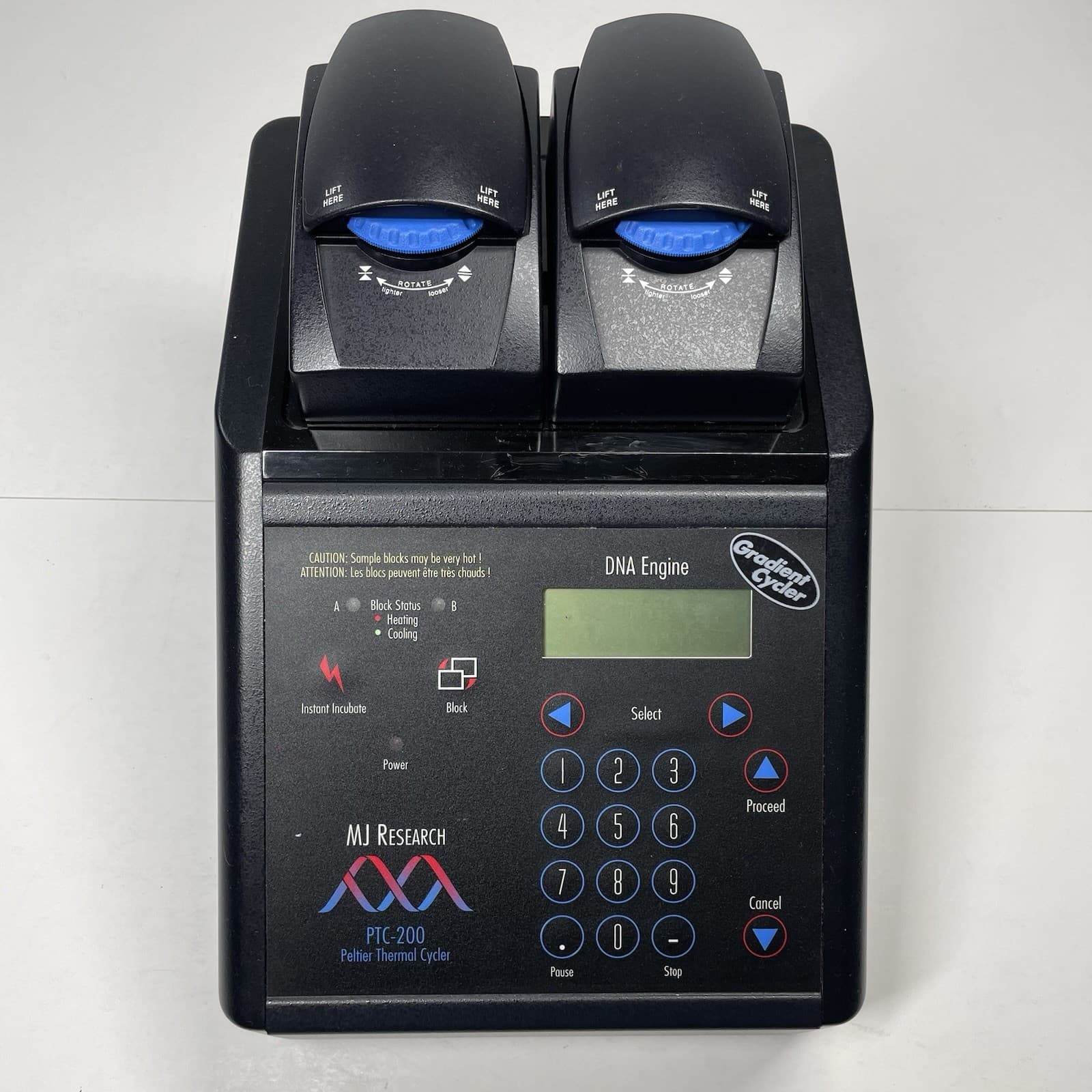MJ Research PTC-200 Peltier Thermal Cycler with Dual Alpha Unit Block