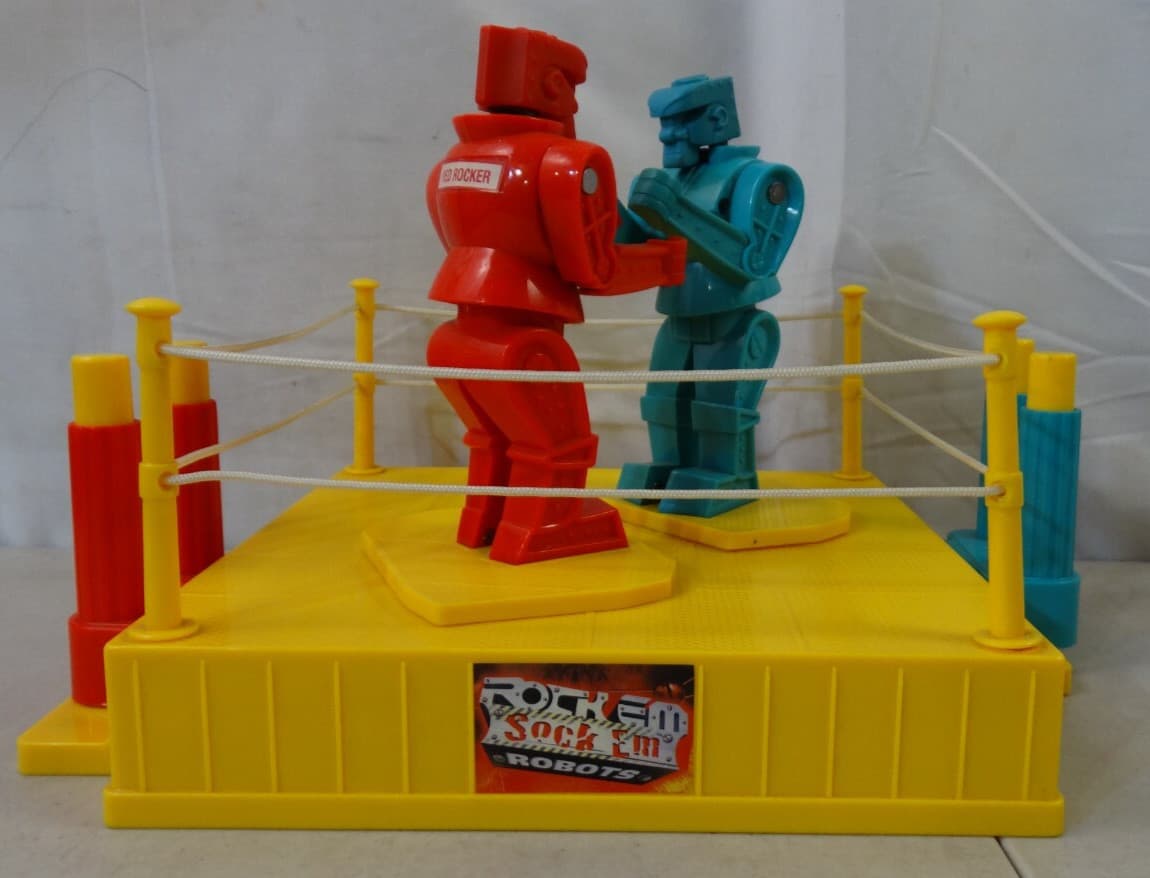 2001 Vintage Rock 'EM Sock 'EM Robots Game Boxing Ring Classic Toy Kids Mattel 2