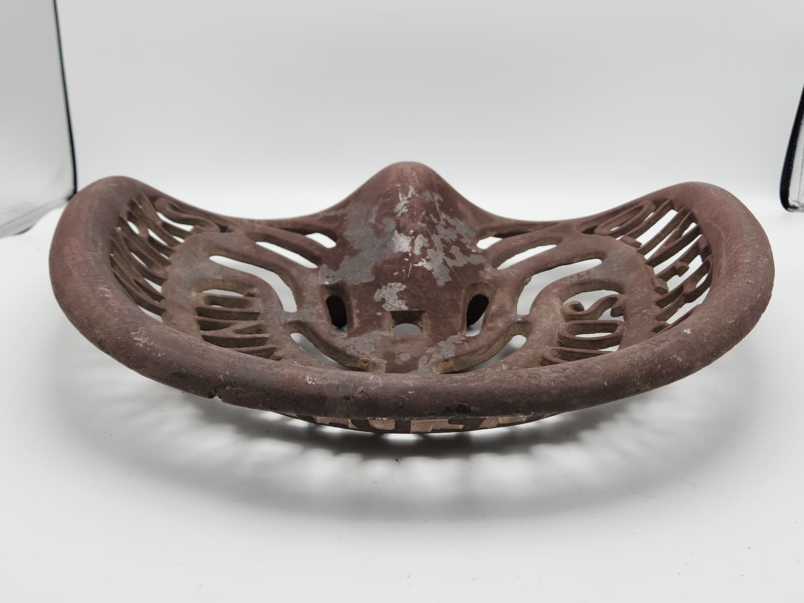 Antique Oliver Chilled Plow Works Cast Iron Tractor Implement Seat South Bend IN 5