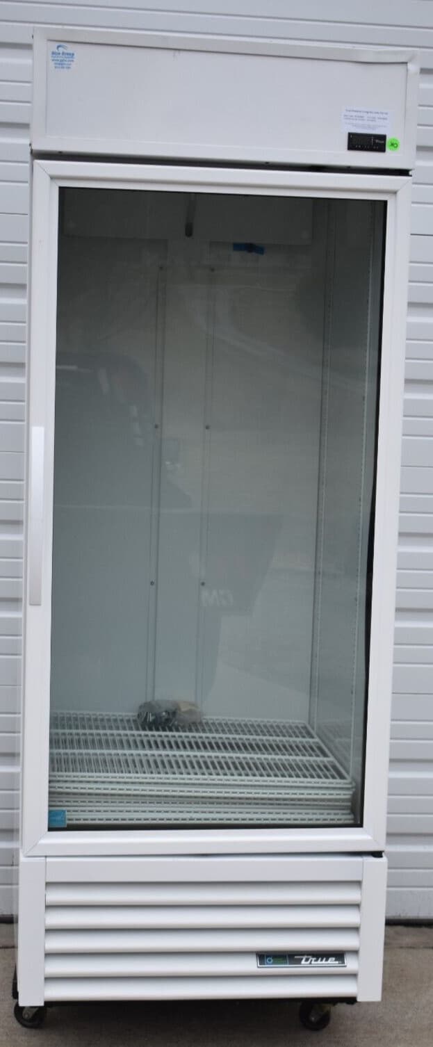 TRUE TSCI-600R-G GLASS DOOR REACH-IN REFRIGERATOR MULTIPLE USE
