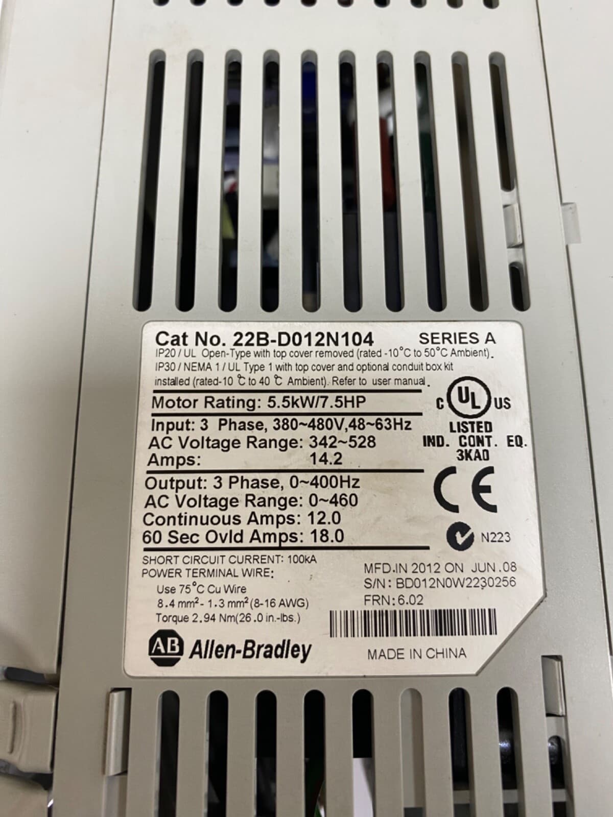 Allen Bradley 22B-D012N104 /A PowerFlex 40 AC Drive 7.5HP 5.5kW 400VAC 3-Phase 4