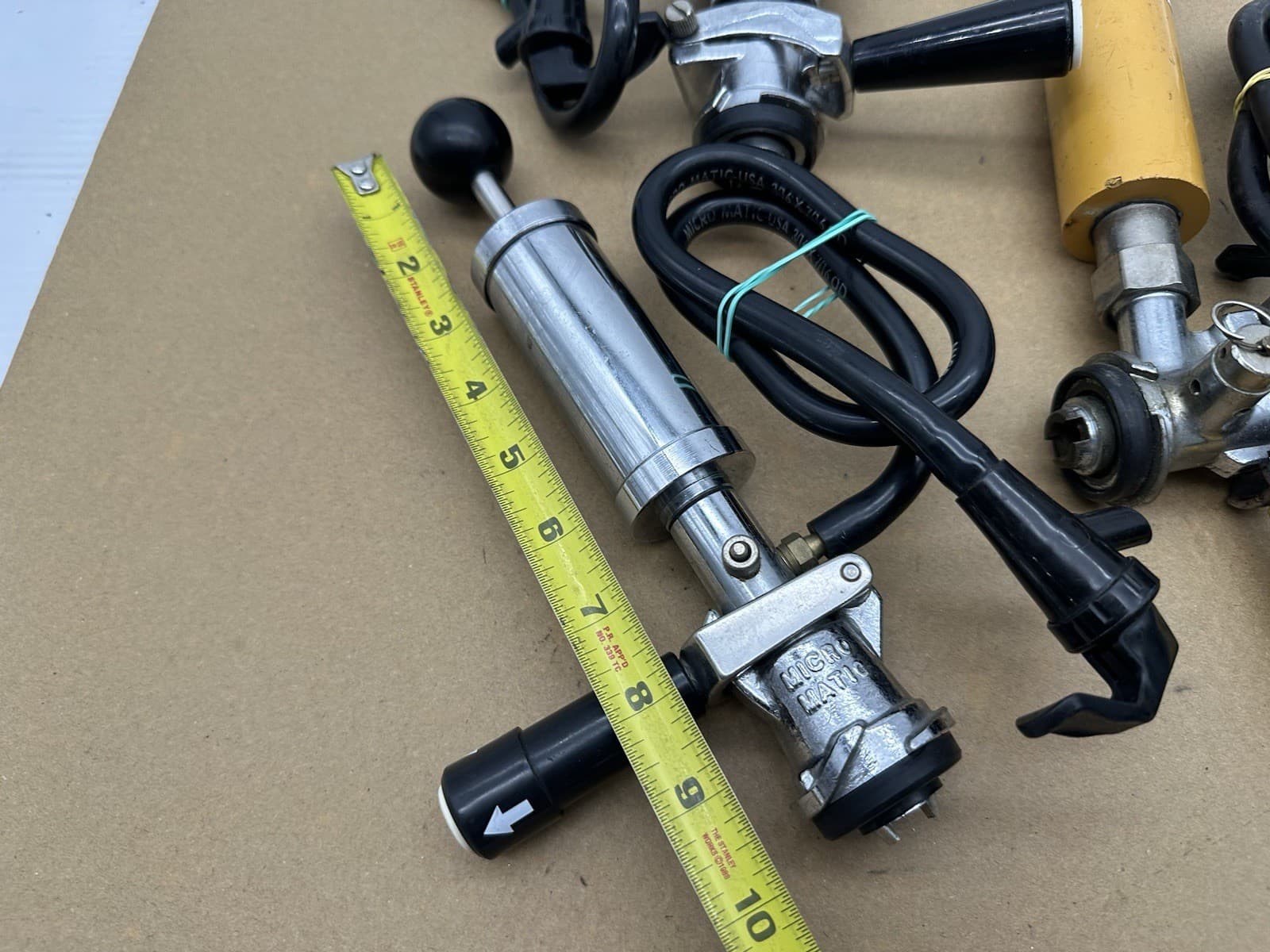 Lot 3 Pcs Bronco Beer Tap Hand Pump Keg Party  Grundy Micro Matic Untested 6