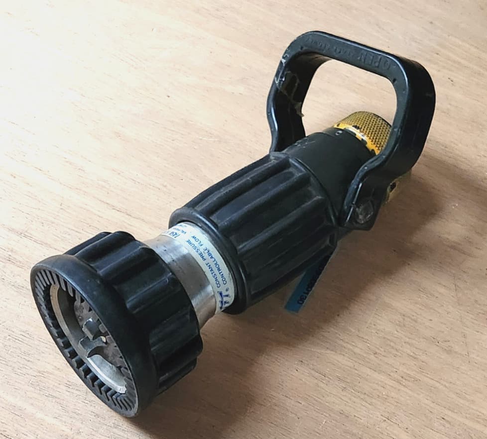 Task Force Tips TFT constant pressure controllable flow fire hose nozzle 2