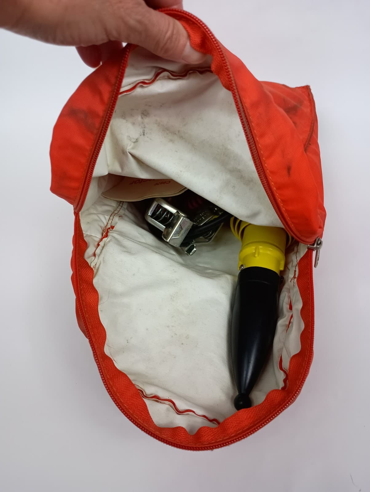 BROKEN Communications Technology C9970 Voltage Detector with KIT & ACCESSORIES 5