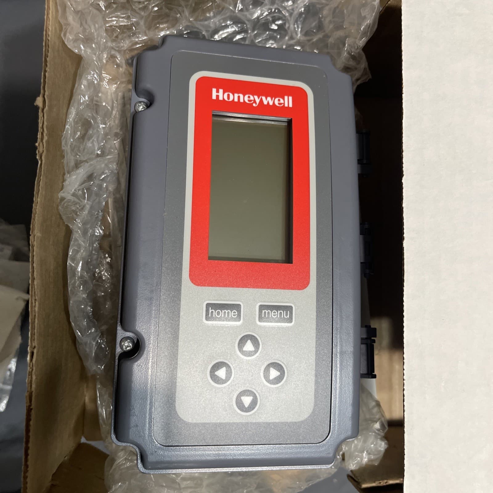 Honeywell T775M2006 ELECTRONIC TEMP CONTROLLER New