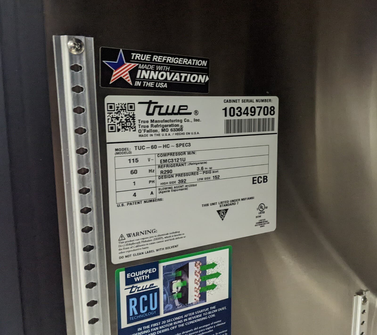 True TUC-60-ADA-HCSPEC3 Undercounter Solid Door Refrigerator, 34" Working Height 5